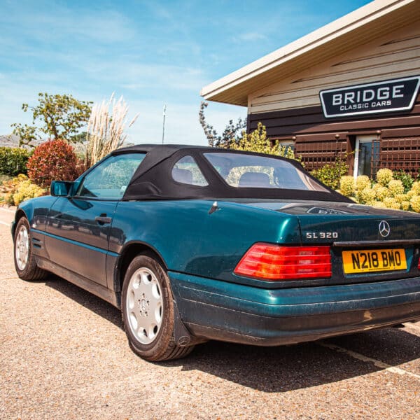 220526 1996 Mercedes Benz SL320 Arrival 4