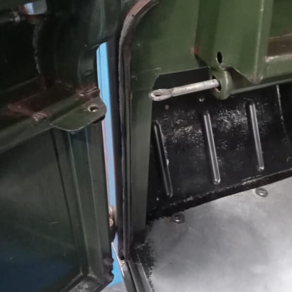2220526 1966 Land Rover Series 2A PDI 15