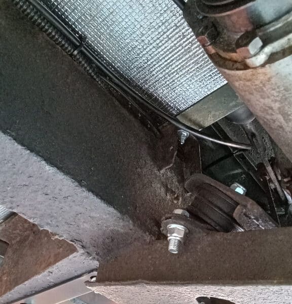 260526 1965 Land Rover Series 2A Rear Loom in Place