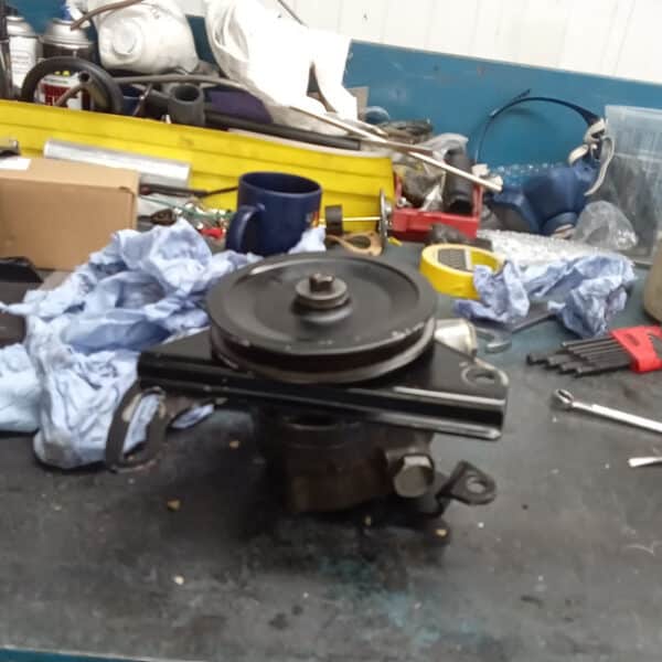 260526 1972 Rover P6 4500S Power Steering Pump 6