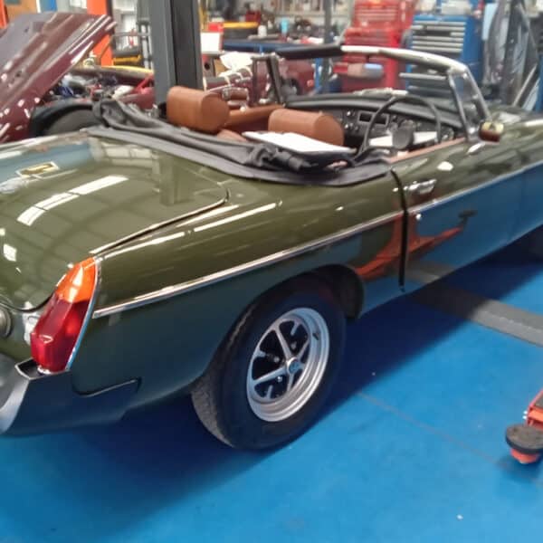 260526 1975 MG B Roadster PDI 5