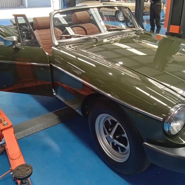 260526 1975 MG B Roadster PDI 6