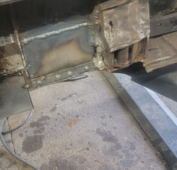 270526 1958 Rover 90 Rust Repair 3