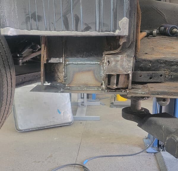 270526 1958 Rover 90 Rust Repair 4