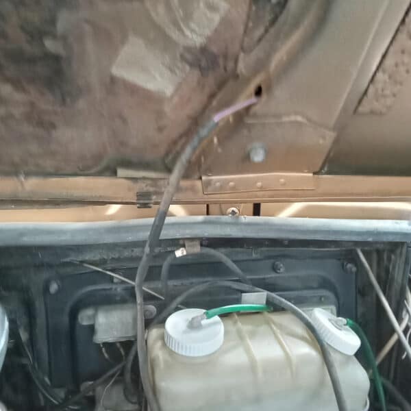 270526 1982 Range Rover In Vogue Under Bonnet Wiring 14