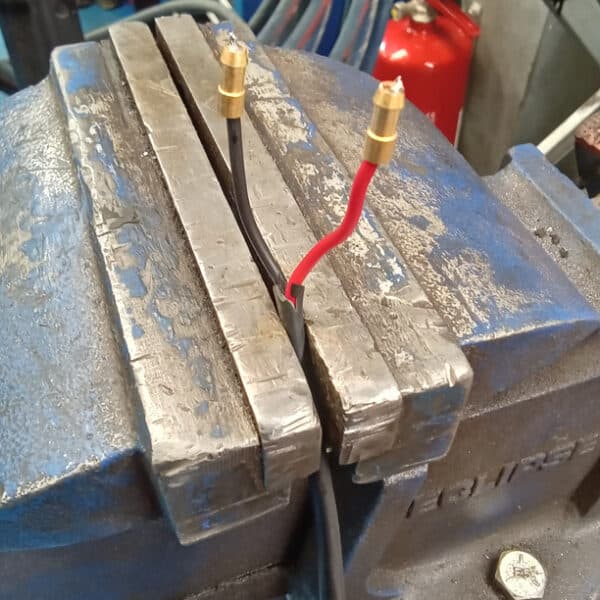 270526 1982 Range Rover In Vogue Under Bonnet Wiring