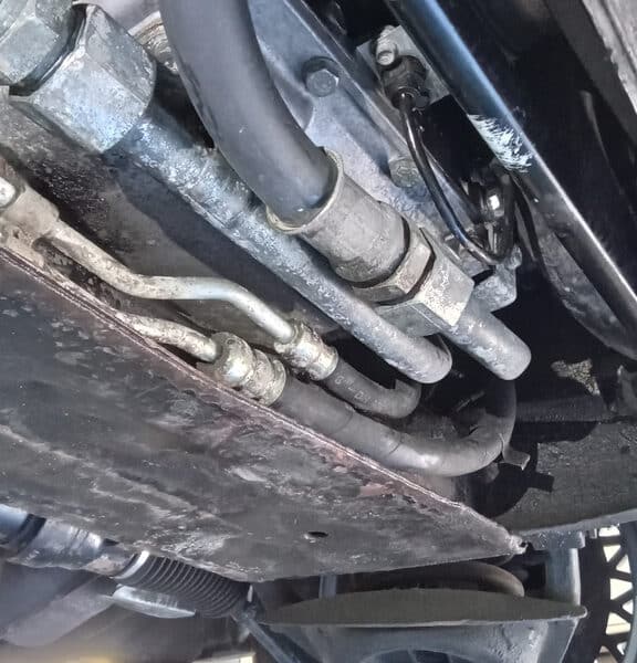 270526 1991 Jaguar XJS Under Engine Clean 6