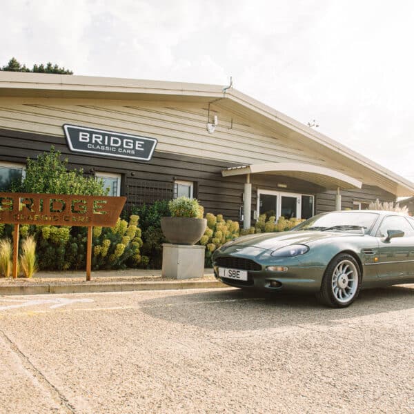 270526 1995 Aston Martin DB7 Arrival 2 1