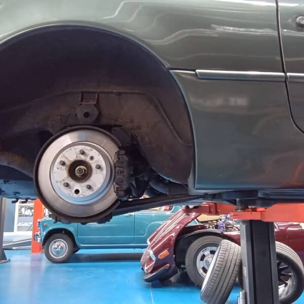 280526 1995 Aston Martin DB7 Repairs 2