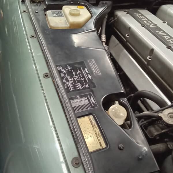 280526 1995 Aston Martin DB7 Repairs 21
