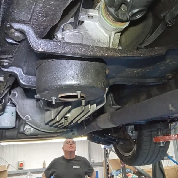 280526 1995 Aston Martin DB7 Repairs 29