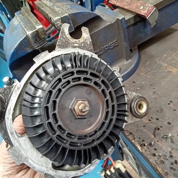 280526 1995 Aston Martin DB7 Repairs 34