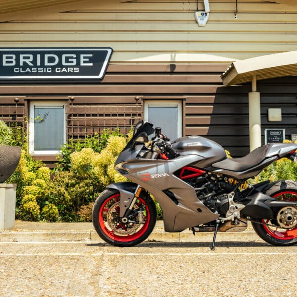 Ducati SuperSport Senna 7
