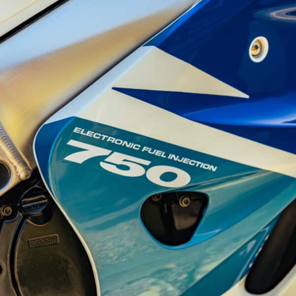 Suzuki GSXR 750 7