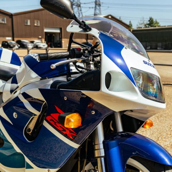 Suzuki GSXR 750 8