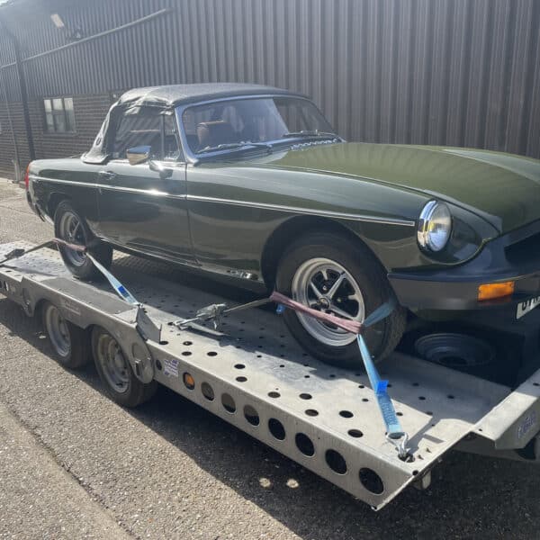 010626 1975 MG B Roadster Loaded for Winner 3