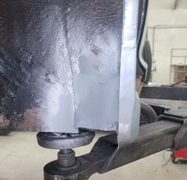 020626 1958 Rover 90 Door Hinge Rust Repair 10
