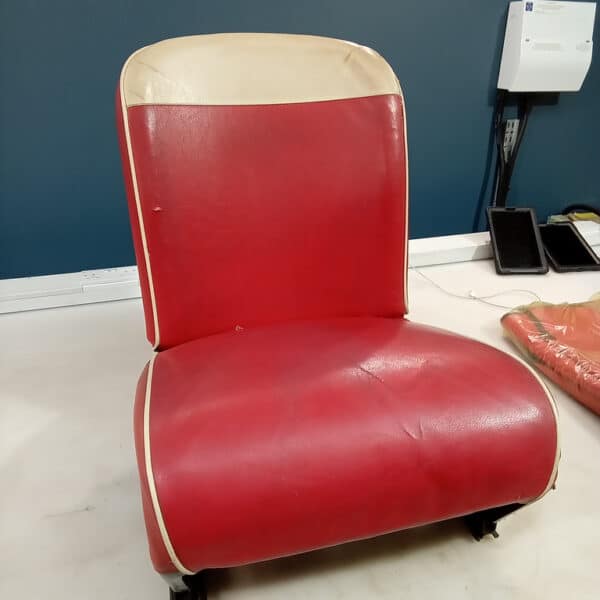 020626 1967 Fiat 600D Seats Recovered and Adjusted 11