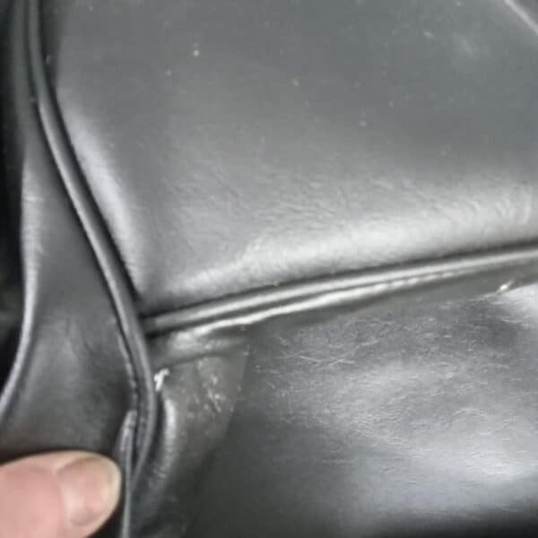 020626 1973 Triumph TR6 Seats Adjusted 3