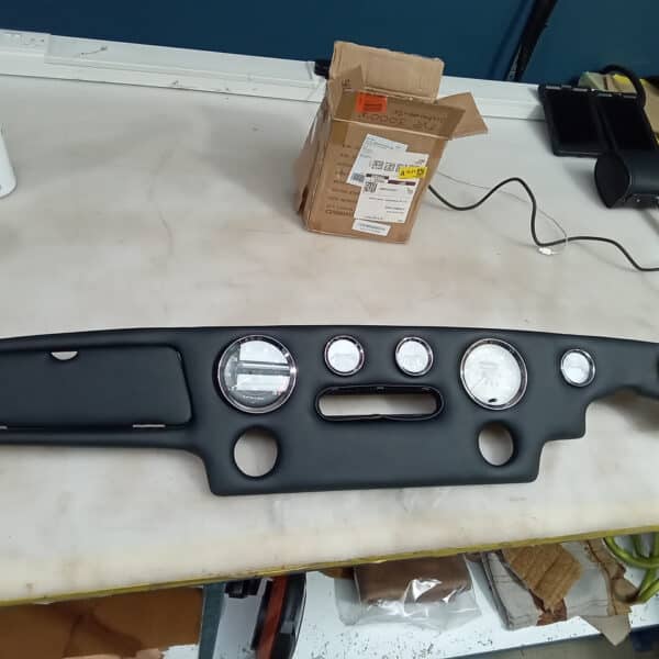 020626 1980 TVR 300S Dash Retrimmed and Radio Hole Filled 2
