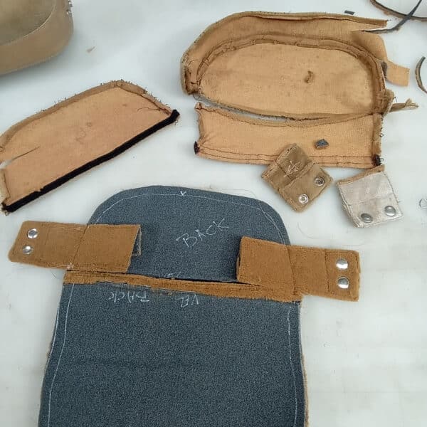 020626 1982 Range Rover In Vogue Loadspace Carpet Headrests and Cushions Retrimmed 11