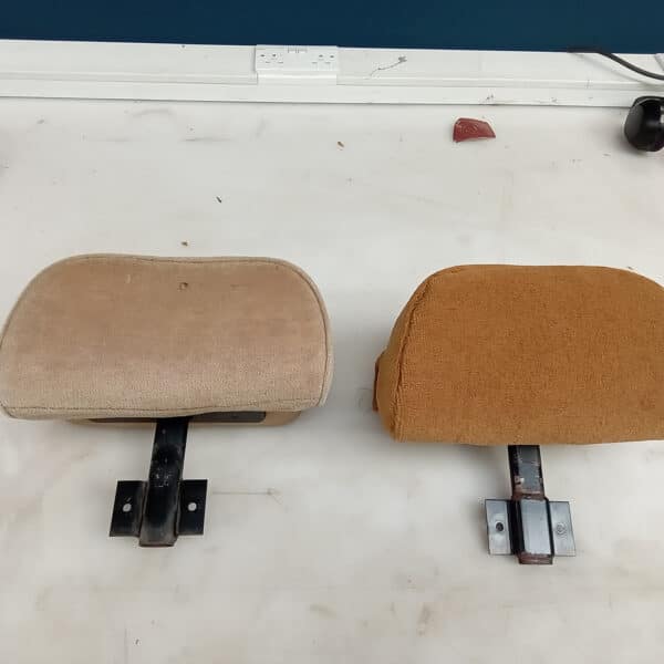 020626 1982 Range Rover In Vogue Loadspace Carpet Headrests and Cushions Retrimmed 4