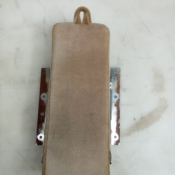 020626 1982 Range Rover In Vogue Rear Armrest 33