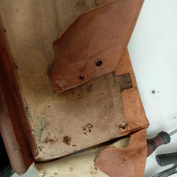 020626 1982 Range Rover In Vogue Seat Teardown 6
