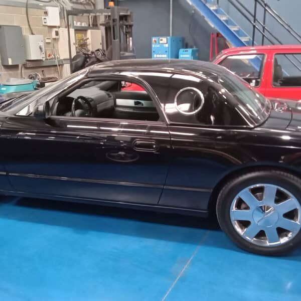 020626 2002 Ford Thunderbird PDI 8