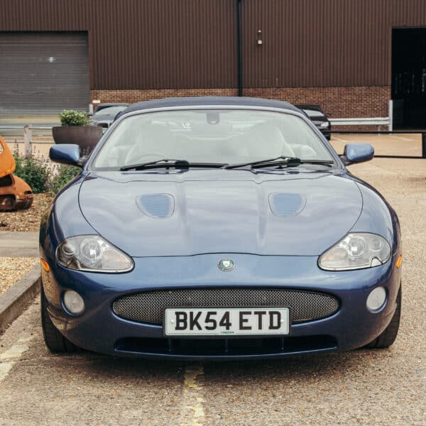 020626 2004 Jaguar XKR Arrival 3