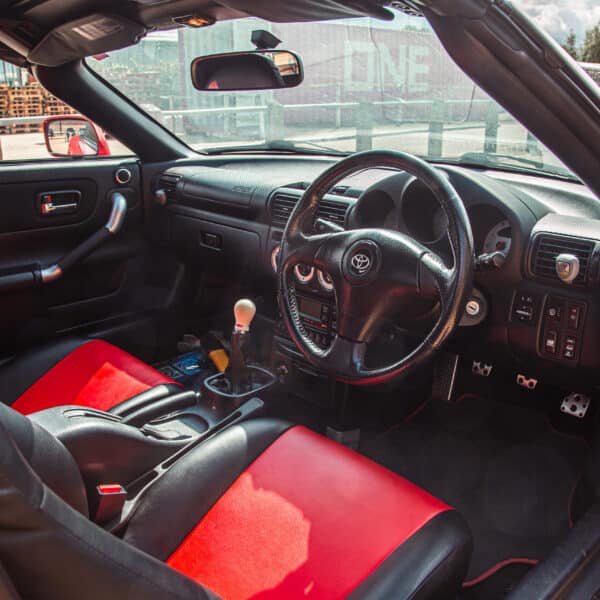 020626 2004 Toyota MR2 Arrival 5