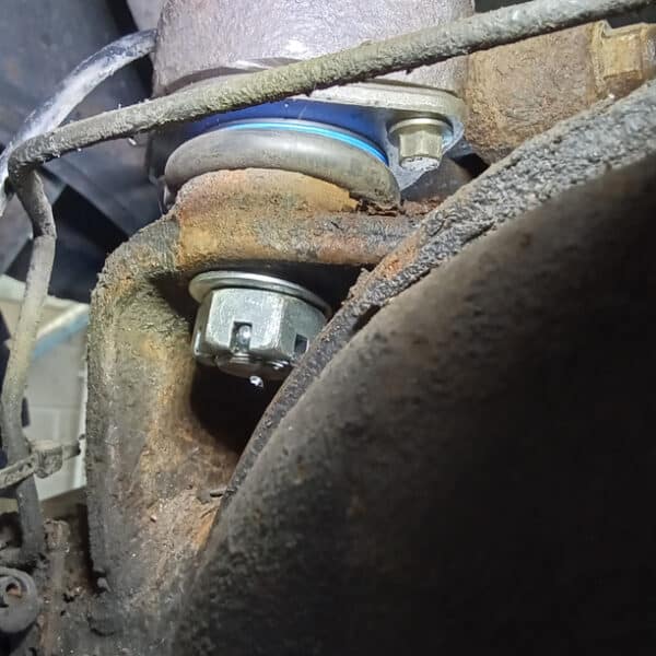 030626 2008 Land Rover Defender 110 New Ball Joint Prop Joint Transmission Brake and Output Seals 3