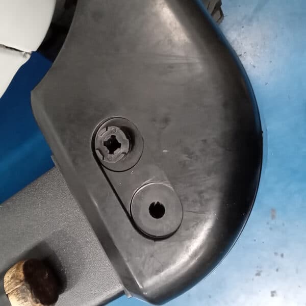 030626 2008 Land Rover Defender 110 Pickup Repairs 13
