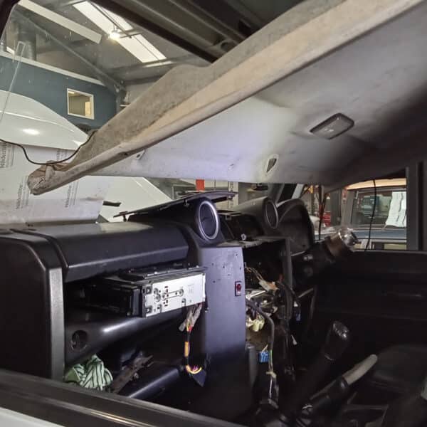 030626 2008 Land Rover Defender 110 Pickup Repairs 21