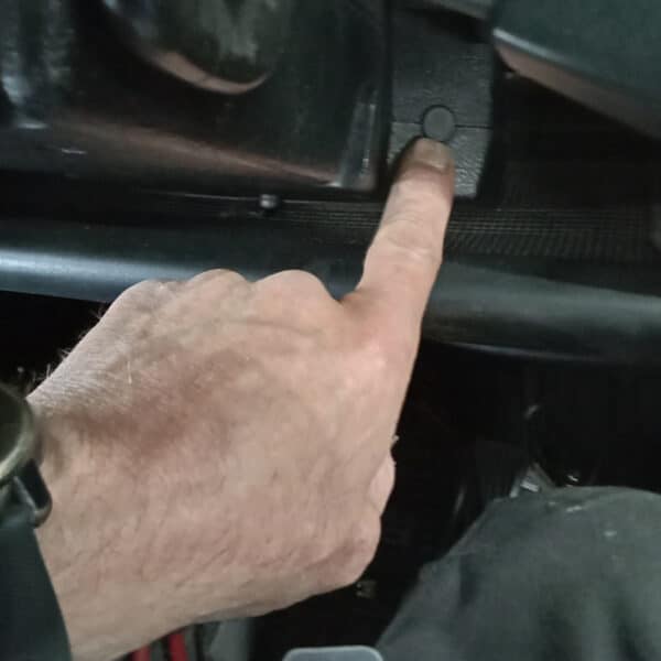 030626 2008 Land Rover Defender 110 Pickup Repairs 26
