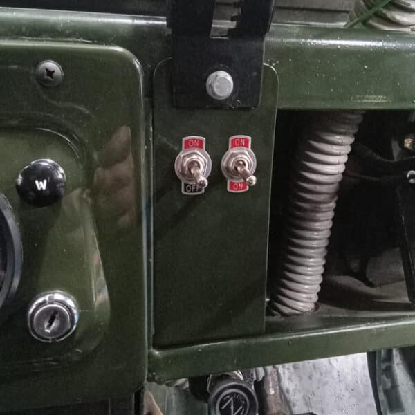 040626 1965 Land Rover Series 2A Switch Panel