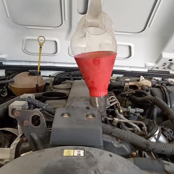 040626 2008 Land Rover Defender 110 Pickup Trans Brake Transfer Case Oil Change Door Mirror and Door Hinges 12