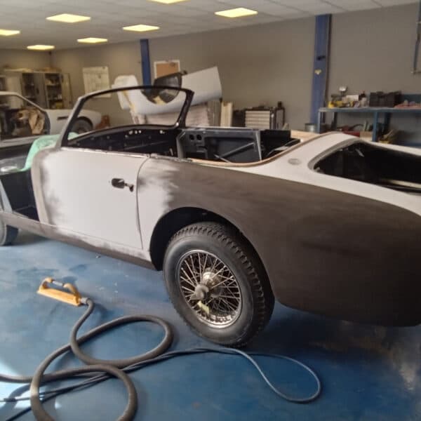 050626 1955 Aston Martin DB2 Drophead Polyfan Rubdown