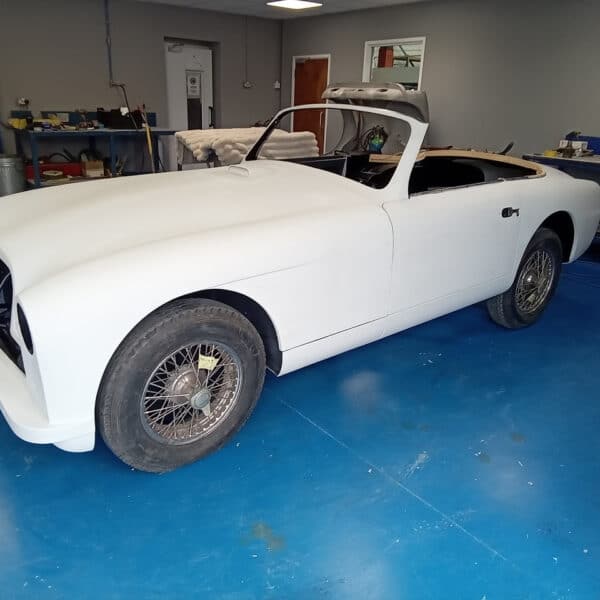 050626 1955 Aston Martin DB2 Drophead Polyfan Rubdown 7