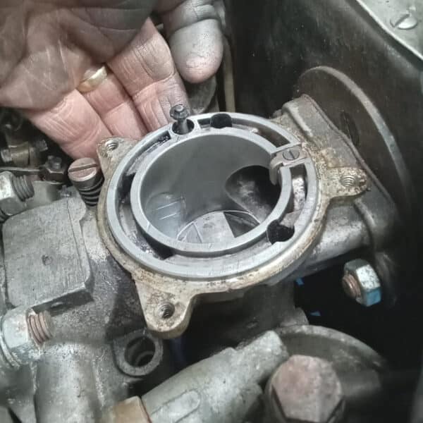050626 1967 Alvis TF21 Repairs 5