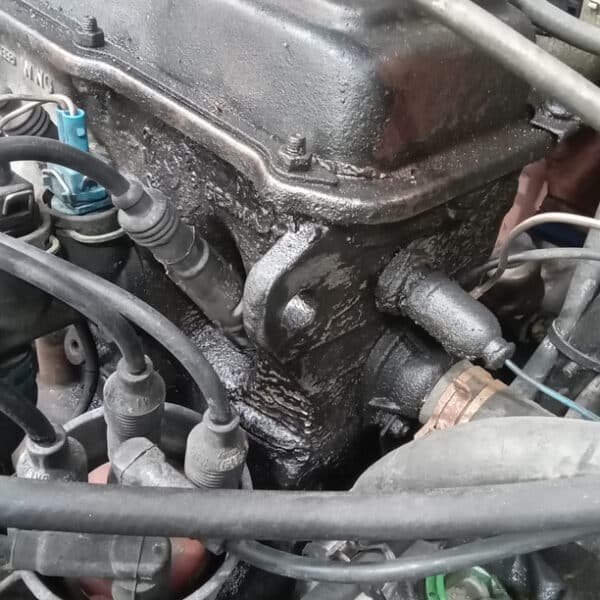 050626 1989 Volkswagen Golf GTi Oil and Coolant Leaks