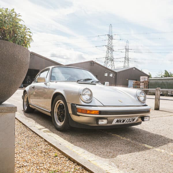 090626 1981 Porsche 911 Arrival 8