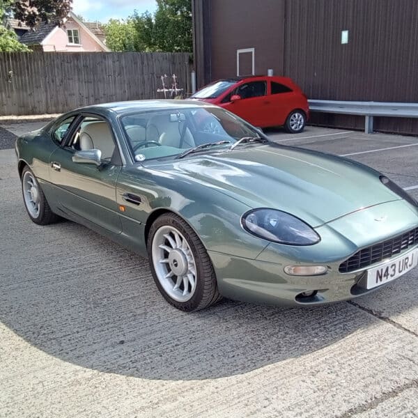 090626 1995 Aston Martin DB7 Gearbox Mount