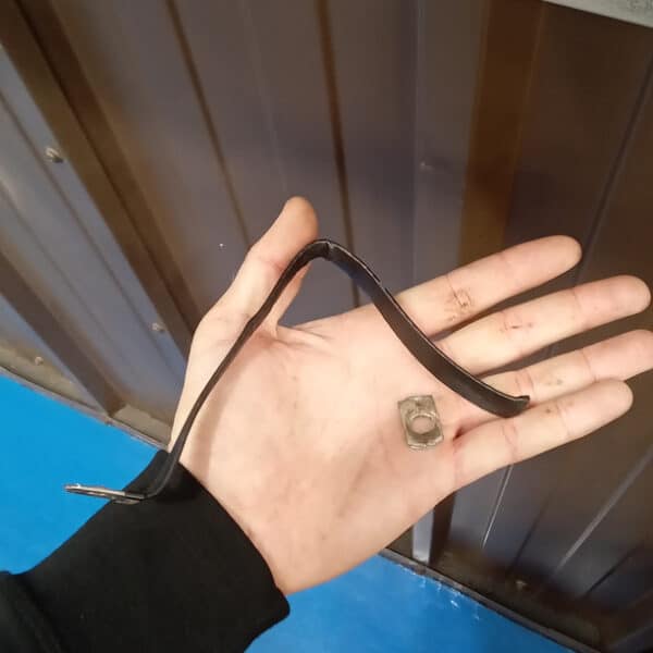 100626 1989 Volkswagen Golf GTi Bonnet Earth Strap Replaced 2