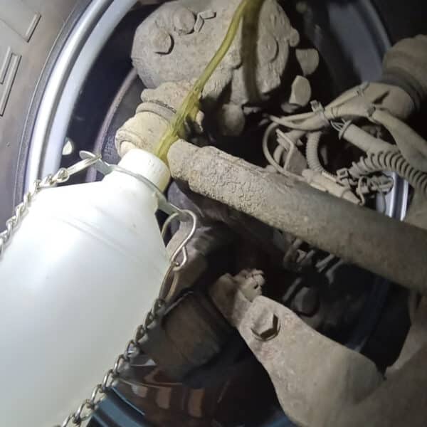 100626 1996 Bentley Continental R Brake Bleed 4