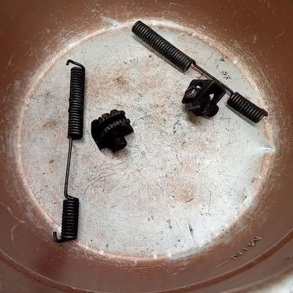100726 1936 Fraser Nash BMW Brake Parts Cleaned 10
