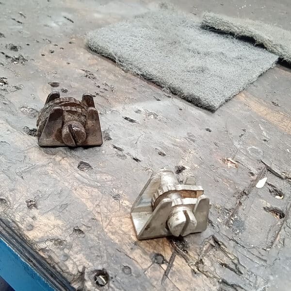 100726 1936 Fraser Nash BMW Brake Parts Cleaned 9