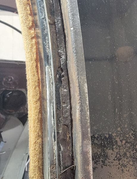 110626 1958 Rover 90 Door Gasket Channel 3