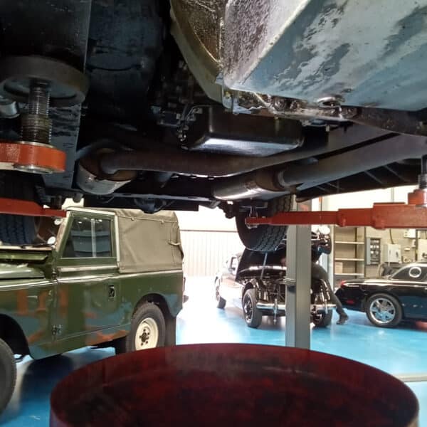 110626 1967 Alvis TF21 Service 4