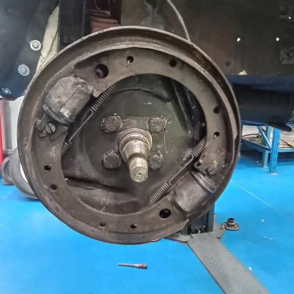 120626 1936 Fraser Nash BMW 319 Brakes and Bearings 4